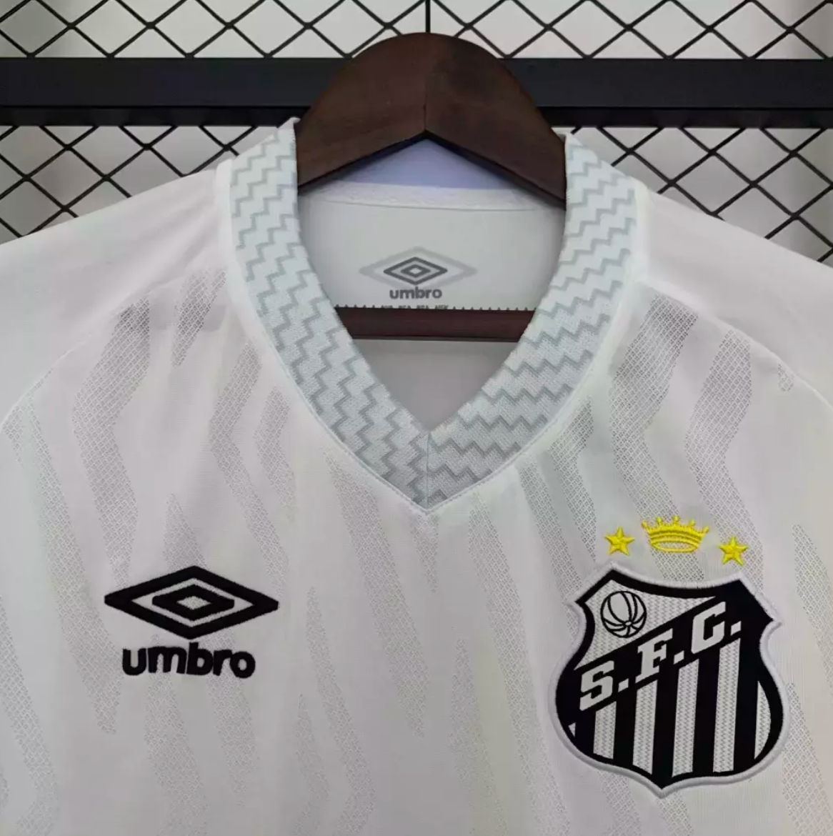 Santos 2025/26 Local