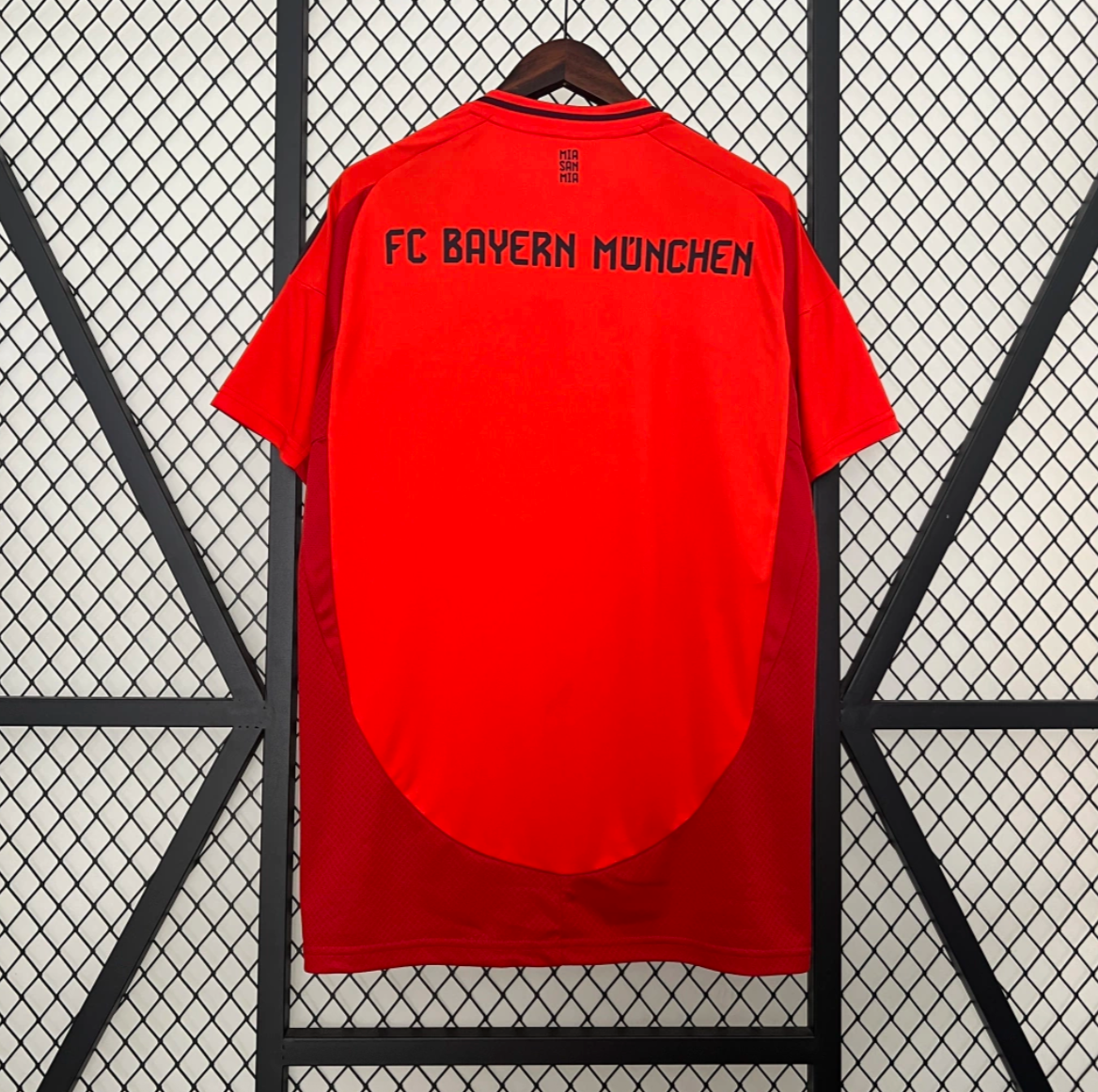 Bayern Múnich 2024/25 Local
